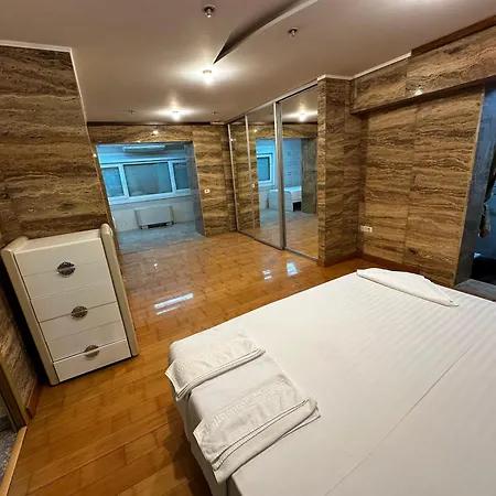 Apartment Sea Breeze - 3br , 200m From *